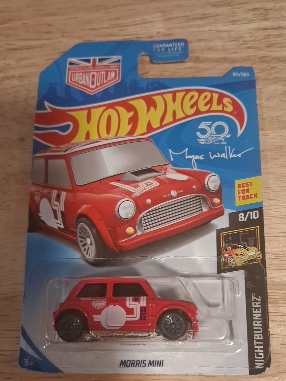 Nwt 2017 Morris Mini Die-Cast Toy Car - Red